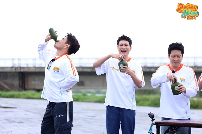 2 Ngày 1 Đêm 4 tập 13: “Bức ảnh của tương lai”- Ảnh 5. 2 Ngày 1 Đêm 4 tập 13: “Bức ảnh của tương lai”- Ảnh 5.