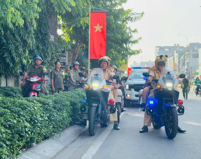 Phường Phú Thọ ra quân cao điểm phòng ngừa, trấn án tội phạm bảo đảm ANTT Tết Nguyên đán 2026 - Ảnh 6.