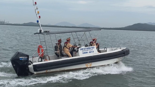 Ra quân thực hiện cao điểm tấn công trấn áp tội phạm trên đường thủy- Ảnh 3.