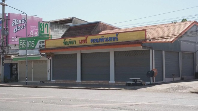 Tin Thế giới 24 Giờ ngày 14/12/2025 I Thái Lan ban bố thêm lệnh giới nghiêm, giao tranh với Campuchia lan rộng- Ảnh 2.