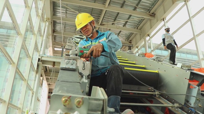 60 Giây ngày 14/12/2025 | Dồn lực đón chuyến bay đầu tiên tại sân bay Long Thành - Ảnh 2.