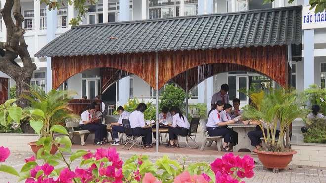 Vươn khơi - Ngày 14/12/2025 | Tập trung nâng cao chỉ số cải cách hành chính và mức độ hài lòng của người dân, doanh nghiệp- Ảnh 2.