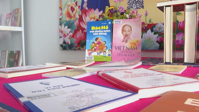 Vươn khơi - Ngày 14/12/2025 | Tập trung nâng cao chỉ số cải cách hành chính và mức độ hài lòng của người dân, doanh nghiệp- Ảnh 4.