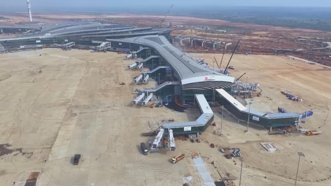 Đưa sân bay Long Thành vào khai thác đúng hẹn - Ảnh 1.