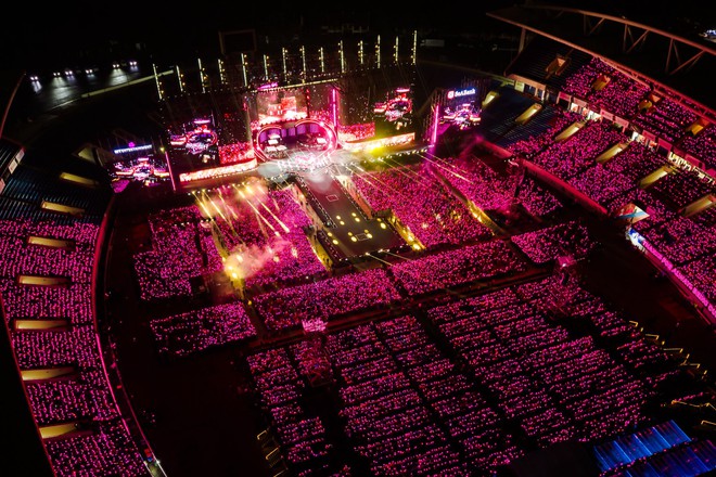 Mỹ Tâm gây "bão" khi tái hợp Mai Tài Phến trong dự án điện ảnh mới - Ảnh 2.