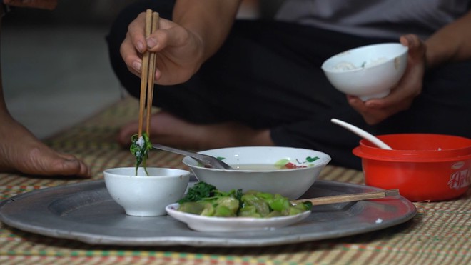 Cậu bé Thành Nam: 13 tuổi là trụ cột vững vàng cho mẹ giữa những ngày gian khó - Ảnh 9.