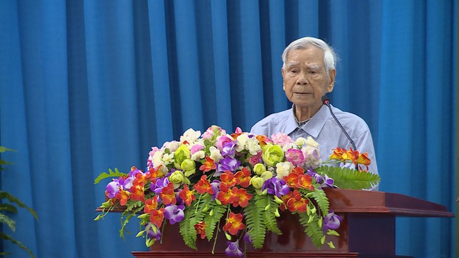 Cử tri kiến nghị nhiều vấn đề tại buổi tiếp xúc với tổ đại biểu quốc hội đơn vị số 5 - Ảnh 6.