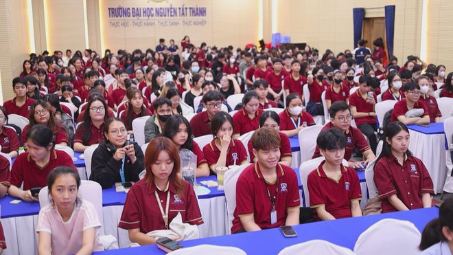 Phòng ngừa mụn trứng cá và bệnh lây truyền qua đường tình dục cho sinh viên - Ảnh 8.