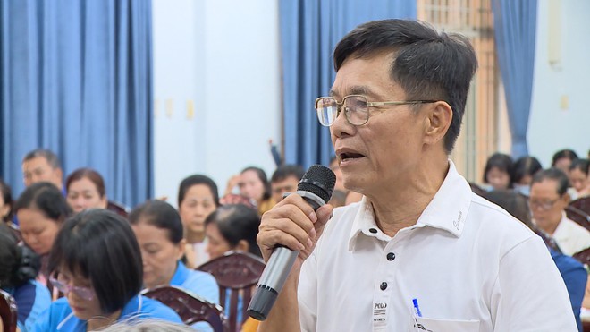 Cử tri kiến nghị nhiều vấn đề tại buổi tiếp xúc với tổ đại biểu quốc hội đơn vị số 5 - Ảnh 8.