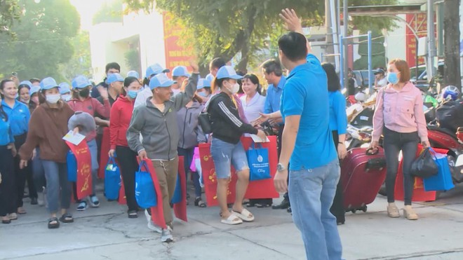 Dự kiến tặng 10 triệu suất quà Tết và hỗ trợ xe miễn phí cho người lao động - Ảnh 3.