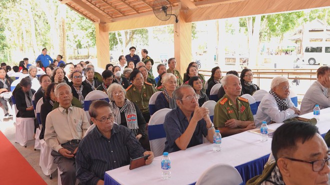 Ôn lại lịch sử, bồi đắp lý tưởng cách mạng cho thế hệ trẻ - Ảnh 3.