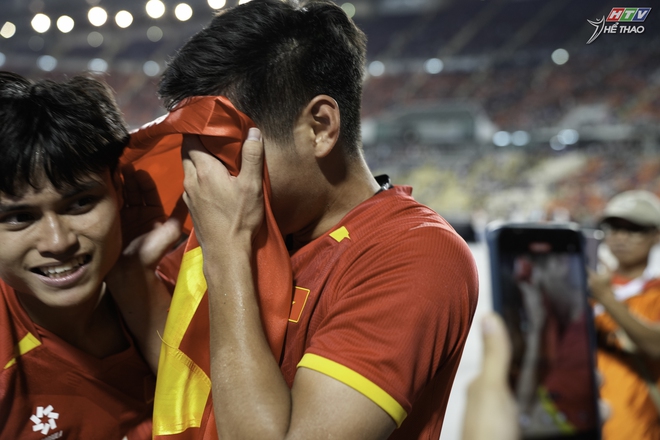 Ngược dòng quả cảm, U22 Việt Nam vô địch SEA Games 33 - Ảnh 14.