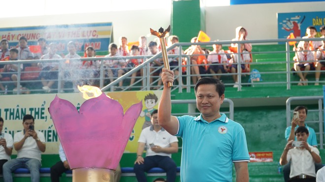 Phong trào thể thao quần chúng sôi động những ngày cuối năm- Ảnh 4.