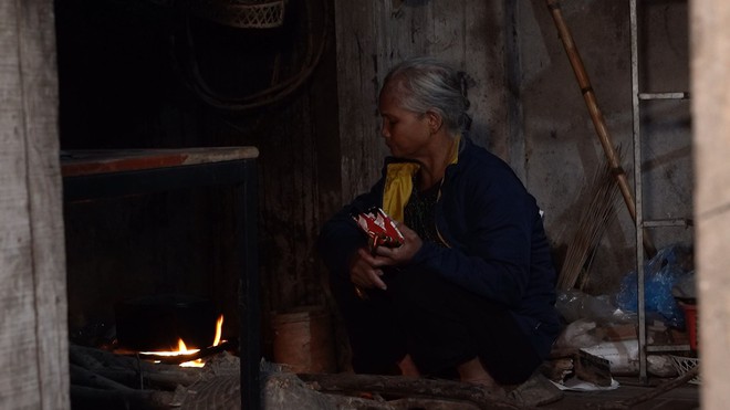 Em Quang Hiệp mồ côi cha mẹ, cùng chị gái nương tựa ngoại già yếu - Ảnh 2.