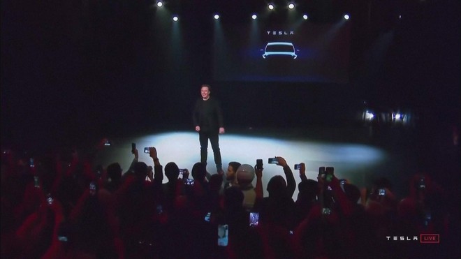 Tỷ phú Elon Musk trở thành người đầu tiên sở hữu 700 tỷ USD- Ảnh 4.