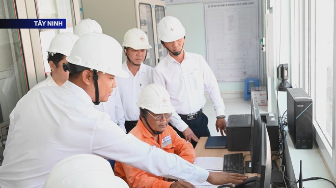 Ngành điện miền Nam tiếp tục khởi công, khánh thành các công trình trọng điểm - Ảnh 3.