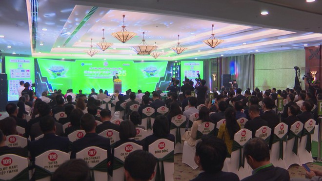 Tôn vinh nỗ lực chuyển đổi xanh của 177 doanh nghiệp tại TP. Hồ Chí Minh - Ảnh 2.