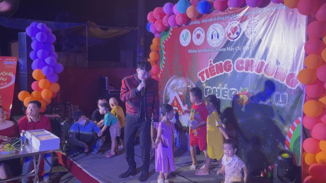 Lan tỏa hơi ấm cộng đồng cho trẻ em ung thư trong mùa lễ Giáng sinh - Ảnh 2.