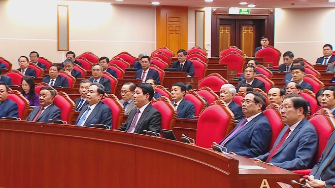 Bế mạc Hội nghị Trung ương lần thứ 15- Ảnh 2.