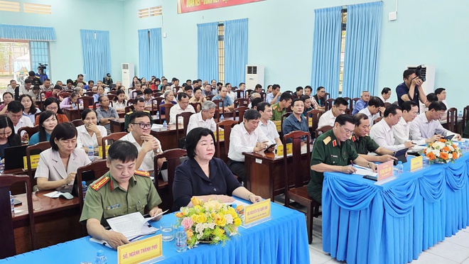 Tiếp xúc cử tri xã Phước Thành sau kỳ họp thứ 10, Quốc hội khóa XV - Ảnh 3.