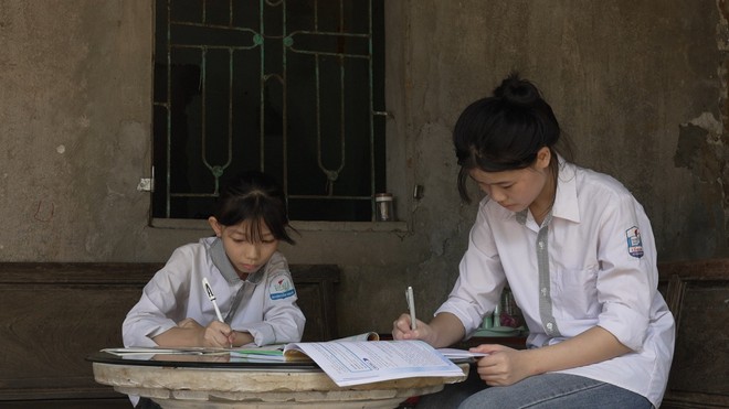 Lớn lên trong gian khó, Minh Hằng hiểu chuyện đến đau lòng - Ảnh 8.