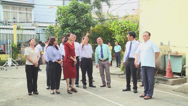 Chắp cánh ước mơ học đường: Phường Chánh Hưng trao tặng 3 phòng học cho Giáo xứ Nam Hải - Ảnh 3.