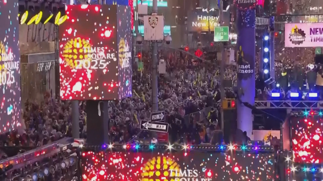 Mỹ: chuẩn bị cho đêm giao thừa ở New York - Ảnh 3.