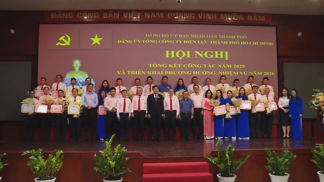 Tổng công ty Điện lực TP. Hồ Chí Minh tổng kết công tác Đảng năm 2025 - Ảnh 3.