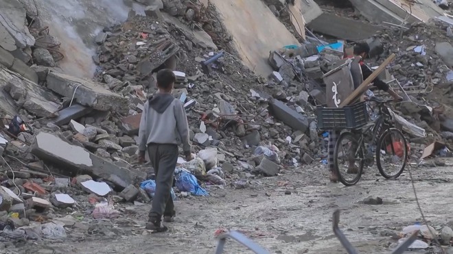 Thời sự trưa HTV ngày 3/12/2025 I Quốc hội nghe các báo cáo kết quả thực hiện giám sát chuyên đề, chất vấn. - Ảnh 4.