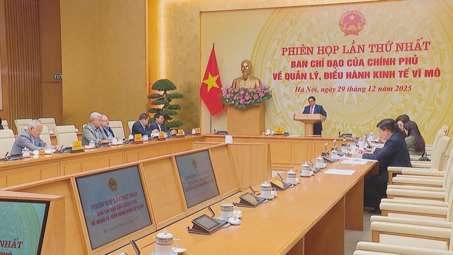 Ưu tiên ổn định kinh tế vĩ mô, hướng tới mục tiêu tăng trưởng hai con số năm 2026 - Ảnh 3.