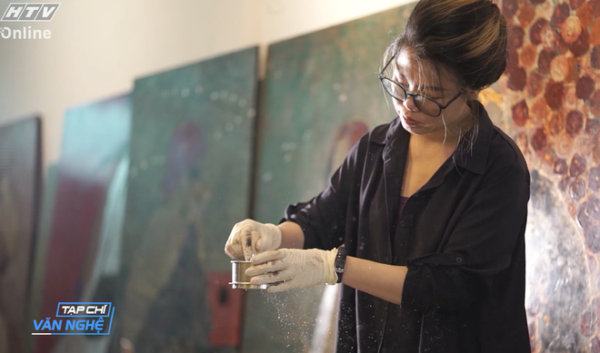 Họa sĩ Uyên Mai "nở một đóa trong ngần" - Tạp chí văn nghệ - Ảnh 6.