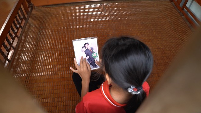 Chúc Ly mất cha từ nhỏ, mẹ bệnh nặng và ước mơ làm bác sĩ - Mái ấm gia đình Việt- Ảnh 7. Chúc Ly mất cha từ nhỏ, mẹ bệnh nặng và ước mơ làm bác sĩ - Mái ấm gia đình Việt- Ảnh 7.