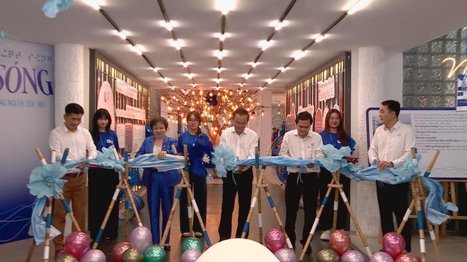 "Vượt Sóng" mở cửa: Không gian đặc biệt dành tặng người khuyết tật - Ảnh 3.