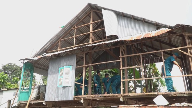 60 Giây ngày 5/12/2025 | Khánh Hòa: Người dân Nha Trang phải chạy lũ 4 lần - Ảnh 5.