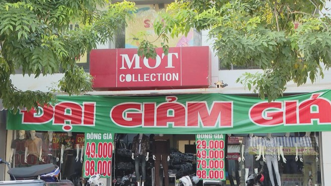 Sức mua lao dốc, "phố thời trang" tại phường Vũng Tàu chật vật tìm khách - Ảnh 1.