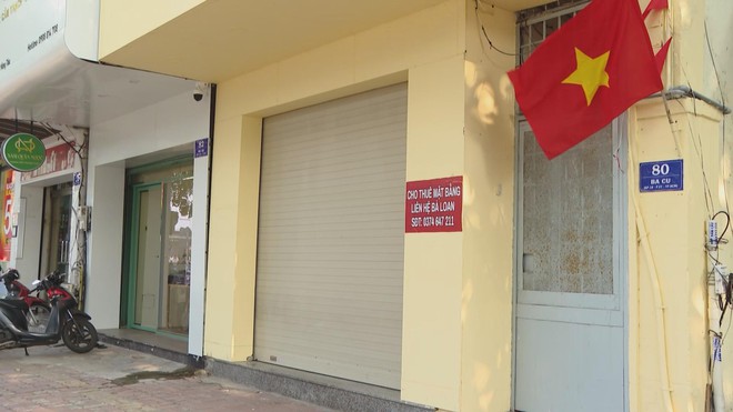 Sức mua lao dốc, "phố thời trang" tại phường Vũng Tàu chật vật tìm khách - Ảnh 3.