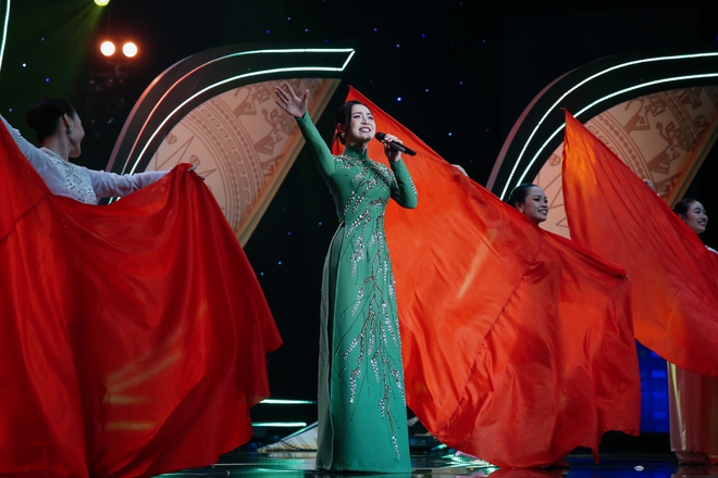 Ấn tượng Lễ trao giải về học tập và làm theo tư tưởng, đạo đức, phong cách Hồ Chí Minh - Ảnh 24.