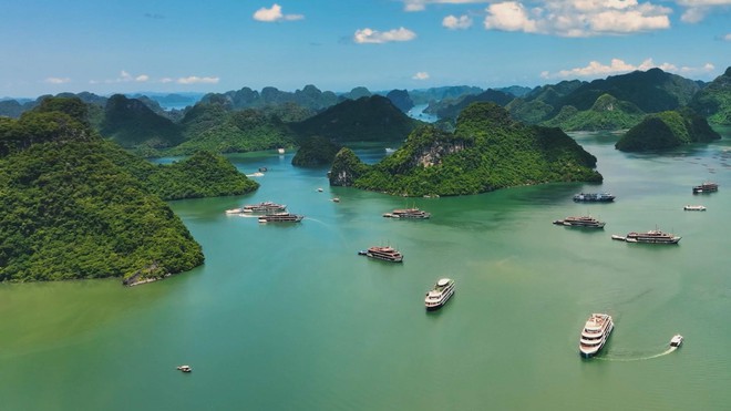 Vẻ đẹp độc đáo Quần đảo Cát Bà - Ảnh 3.