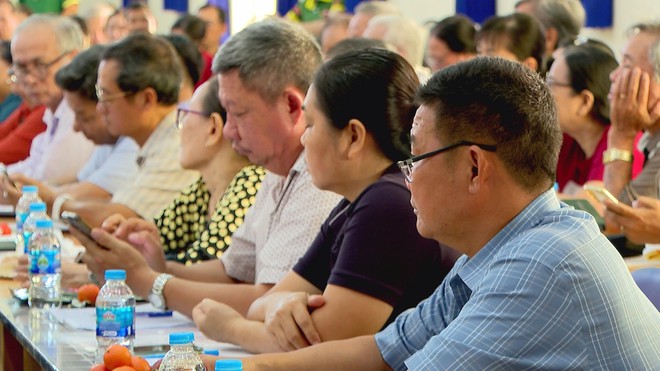 Lãnh đạo phường Bình Trưng đối thoại với cán bộ Mặt trận, đoàn viên, hội viên và Nhân dân - Ảnh 3.