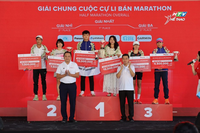 Sôi động Giải Marathon quốc tế TP. Hồ Chí Minh Techcombank - Ảnh 7.