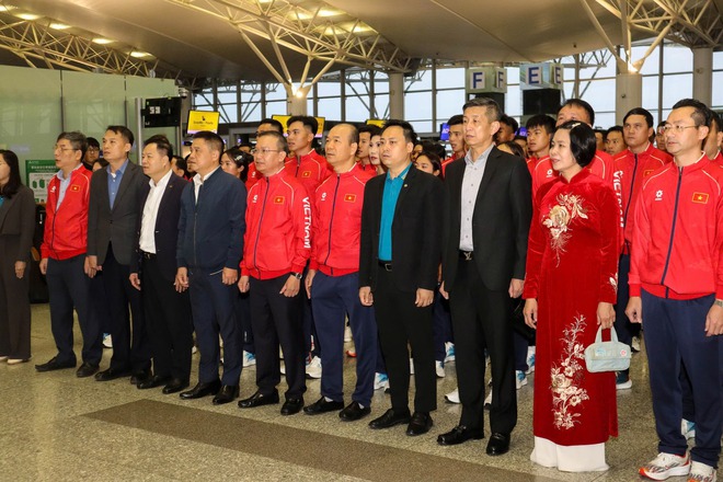 Đoàn Thể thao Việt Nam lên đường dự SEA Games 33 - Ảnh 2.