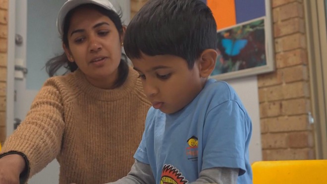 Australia triển khai lớp học tại nhà cho gia đình thu nhập thấp có trẻ nhỏ- Ảnh 2. Australia triển khai lớp học tại nhà cho gia đình thu nhập thấp có trẻ nhỏ- Ảnh 2.