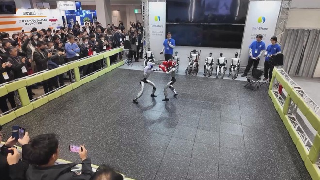 A.I hiện thân lên ngôi ở Triển lãm Robot iREX (Nhật Bản) - Ảnh 4.