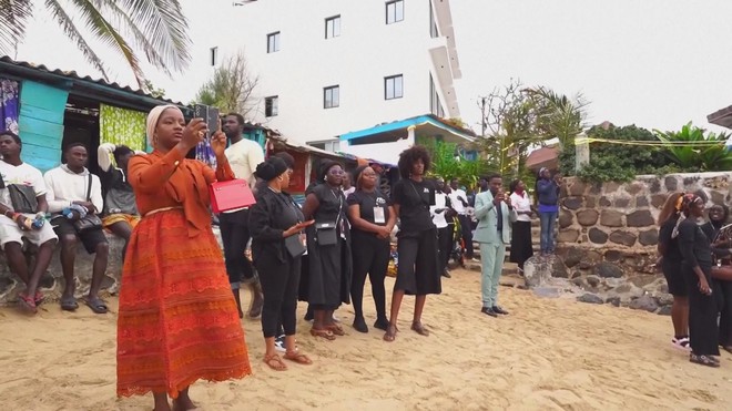 Dakar Fashion week 2025: Biển cả là sân khấu - Ảnh 6.