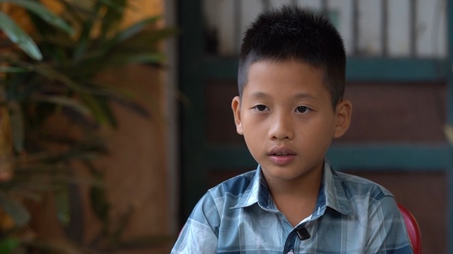 Chuyện em Minh Tú: Mẹ mất, hai em tăng động - Mái ấm gia đình Việt - Ảnh 6.