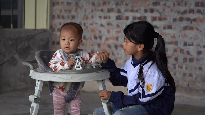 Quỳnh Anh chênh vênh khi cha mẹ bệnh tật, chị nghỉ học, cả nhà sống nhờ ông bà - Ảnh 4.