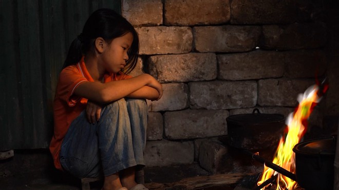 Quỳnh Anh chênh vênh khi cha mẹ bệnh tật, chị nghỉ học, cả nhà sống nhờ ông bà - Ảnh 3.