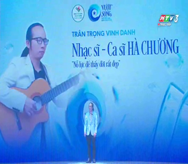 TP. Hồ Chí Minh vinh danh gương người khuyết tật Vượt sóng - Ảnh 4.