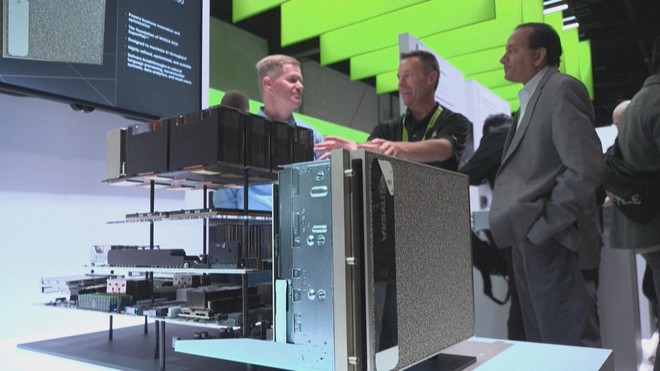 Mỹ nối lại xuất khẩu chip A.I. hàng đầu sang Trung Quốc - Ảnh 2.