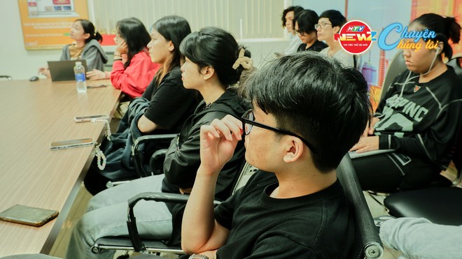 Chuyện chúng tôi: Truyền lửa cho thế hệ trẻ từ kinh nghiệm thực tế- Ảnh 13.